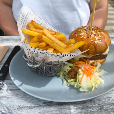 Restaurant de la Plage à Menthon-Saint-Bernard : plat photographié par nicolas lecerf