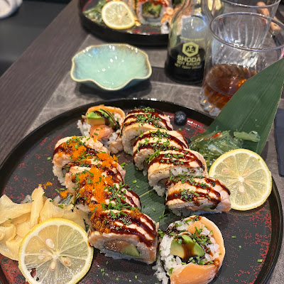 Plat servi chez TOM restaurant coréen, japonais et mongole, photographié par LR