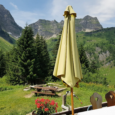 Plat servi chez Refuge des Tinderets, photographié par J-J WILLMANN