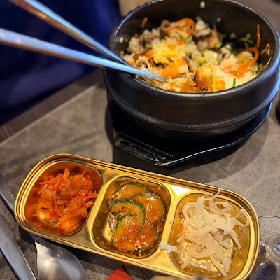 Plat servi chez TOM restaurant coréen, japonais et mongole, photographié par Olivier Renaud