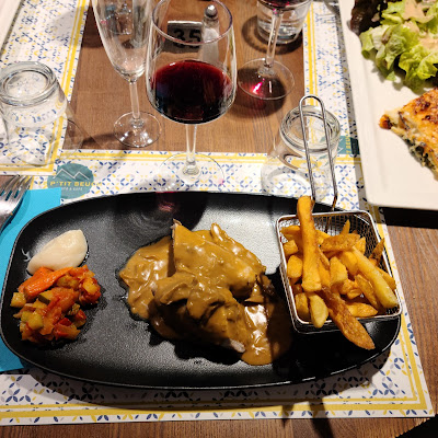 Plat servi chez Restaurant & Bar Le P'tit Beuch', photographié par Corine Français