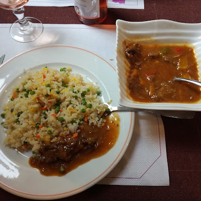 Plat servi chez Saveur Sans Frontière, photographié par AS AS