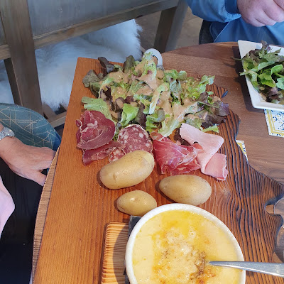 Plat servi chez Restaurant & Bar Le P'tit Beuch', photographié par Damien Bourg