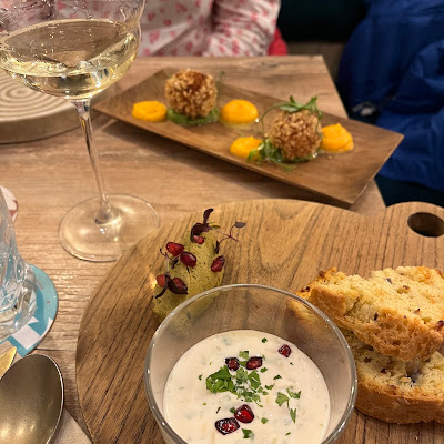 Plat servi chez NUANCE - Cuisine du Monde, photographié par Antoine Rossier
