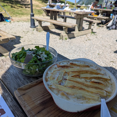 Plat servi chez Restaurant Le Chalet De L'Aulp, photographié par CHARLOTTE VAN HOEYMISSEN