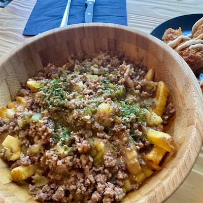 Côté Burger - Poutine à Annecy : plat photographié par S