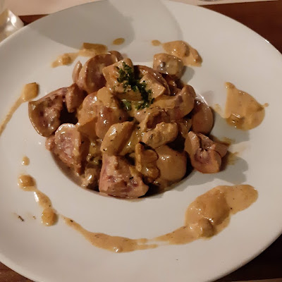 Plat servi chez Restaurant la mangeoire Annecy, photographié par sandrine cochefert