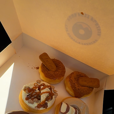 Plat servi chez The donut’s frenchy, photographié par Raquel Santos